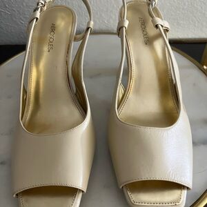 Aerosols Gardenia Sling Back Wedge Heels Fabric Upper Leather Beige Cream New